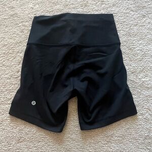 Lululemon align high rise 6” shorts size 6